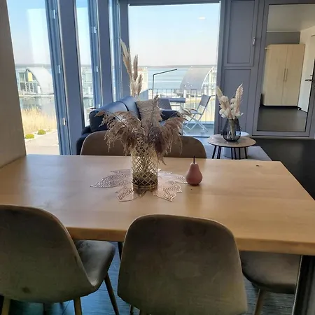 Seeblick 5 1og Grundbelegung 4 Pers Apartment Elsterheide