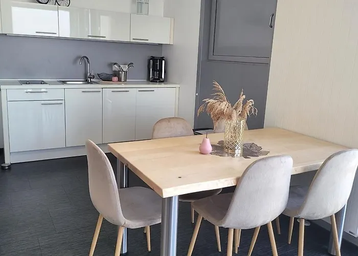 Seeblick 5 1og Grundbelegung 4 Pers